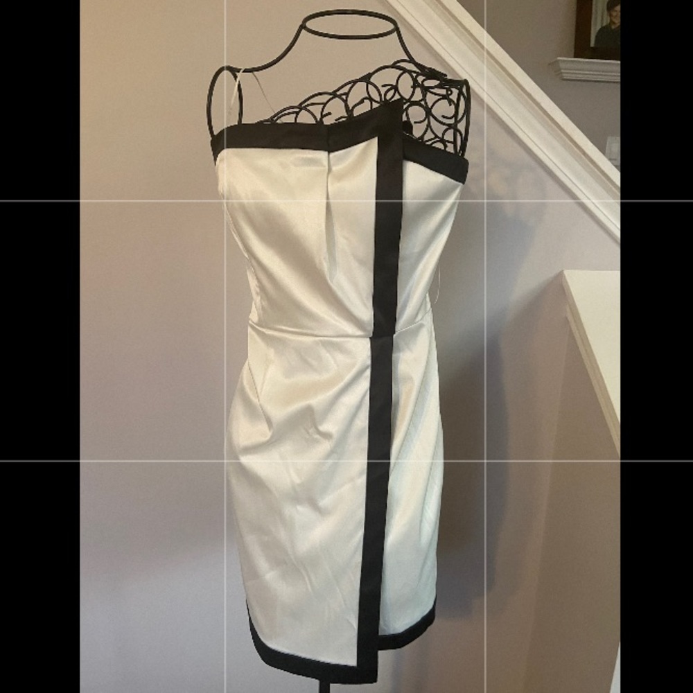 Vince Camuto Dress NWT White and Black SZ 12